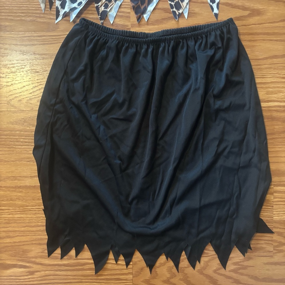 Rubie's Adult Cave Woman Costume and Accessories Standard Size 15076 Halloween - Picture 6 of 11
